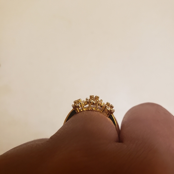 Wedding Ring - Picture 4 of 5